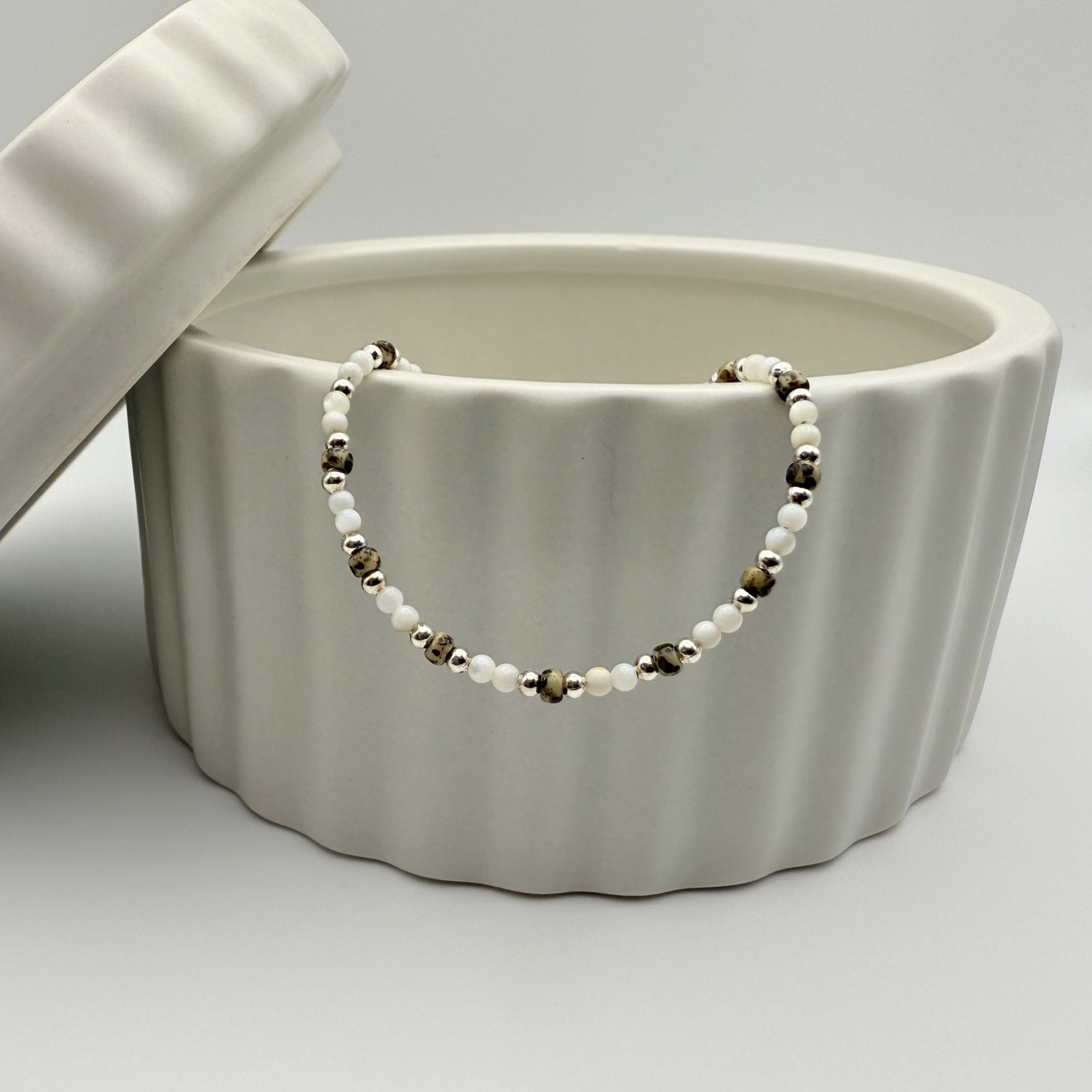 Sterling Silver, Mother of Pearl minimal Bracelet