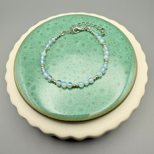 Moonlight Dew Bracelet