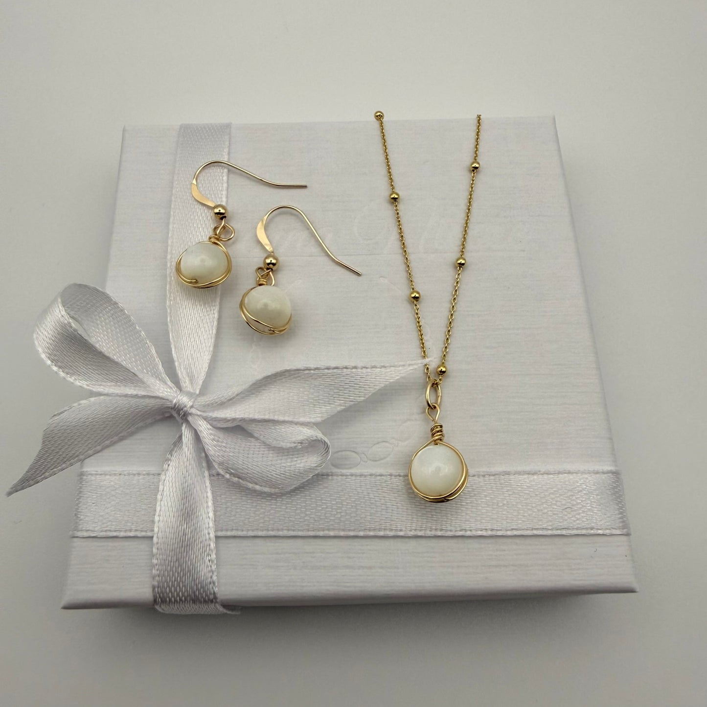 Gold Vermeil, Mother of Pearl Pendant Necklace