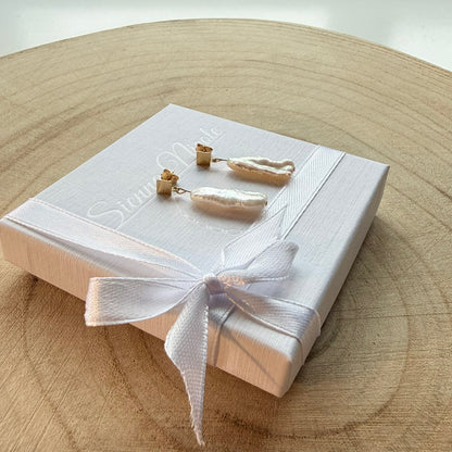 Gold Filled, Pearl Elegant Earrings